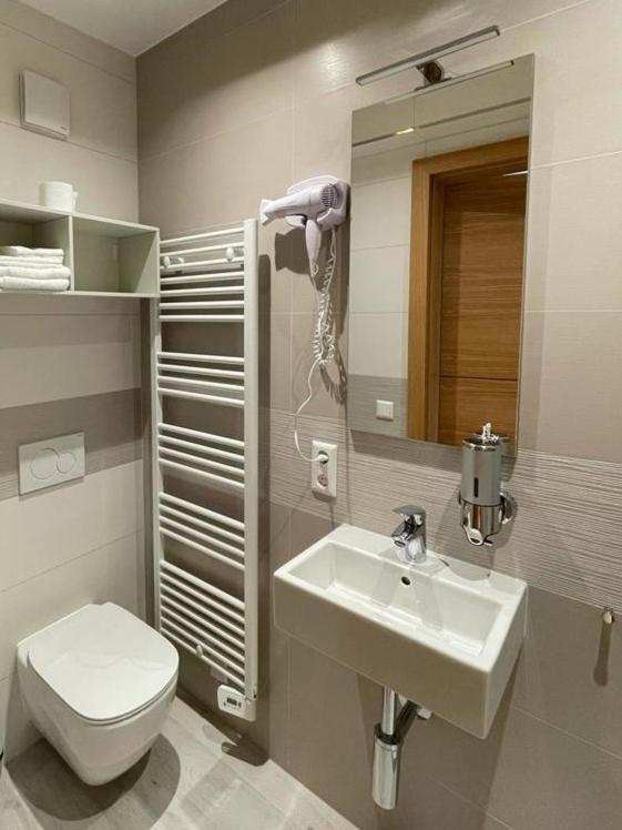 Albergo Aida Luxemburg Kültér fotó